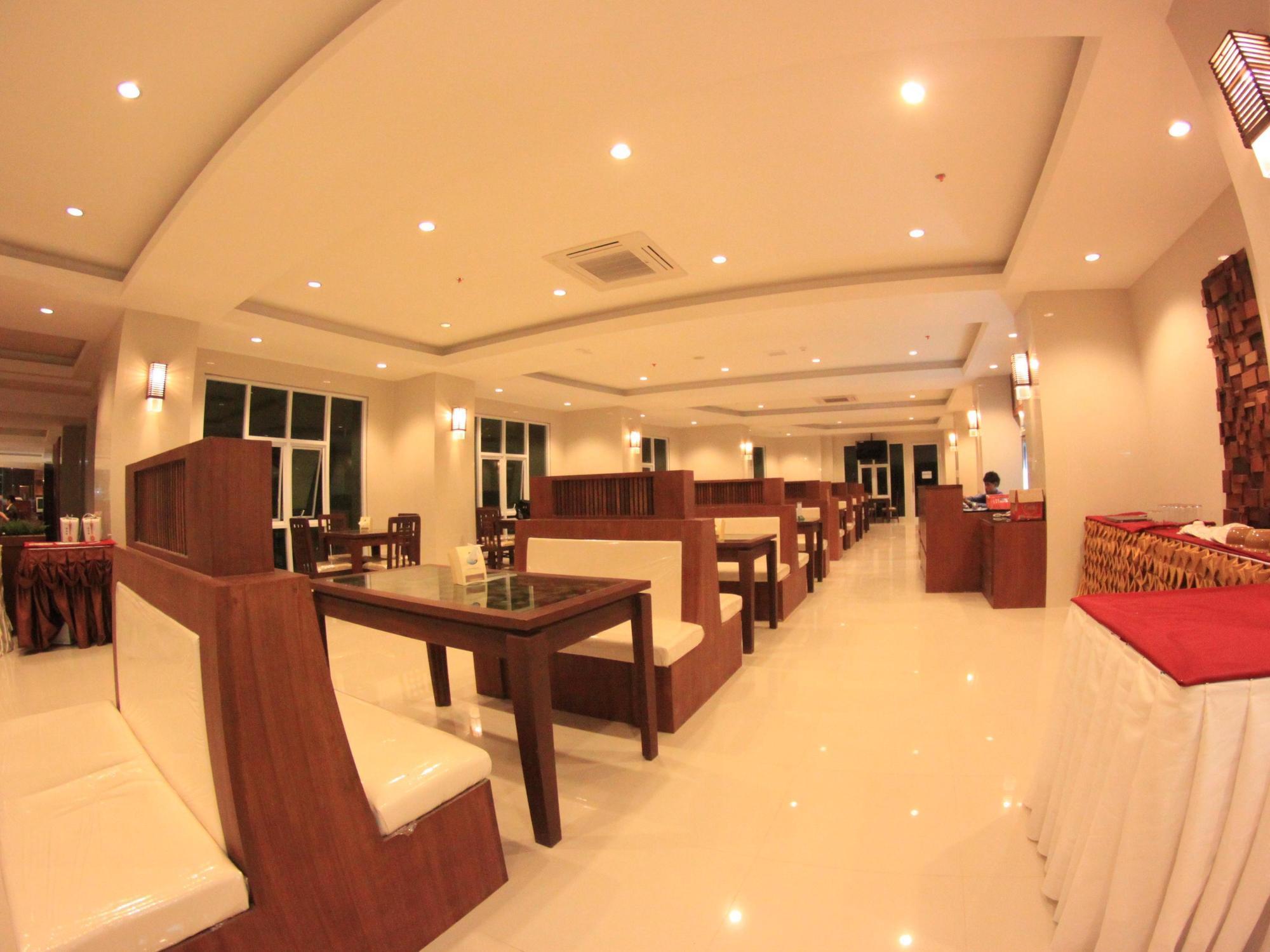River City Hotel Mukdahan Kültér fotó