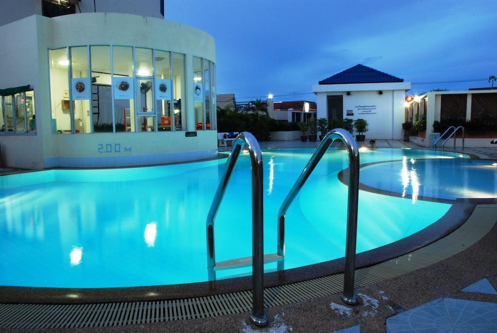 River City Hotel Mukdahan Kültér fotó